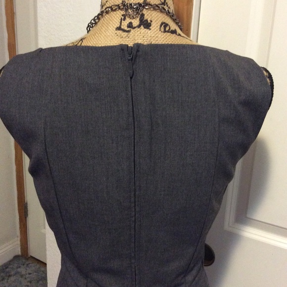 H&M formal dress - Picture 6 of 7